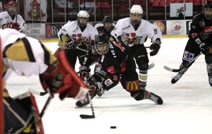 HC74 : Les U15 Champions !