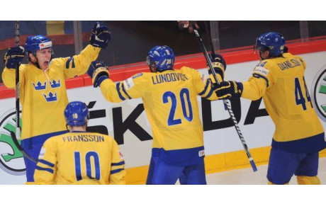 CM 2013 : Les SUOMI en OR